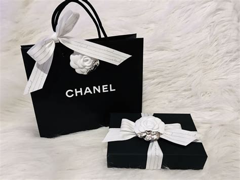 chanel box packaging|chanel perfume gift wrapped.